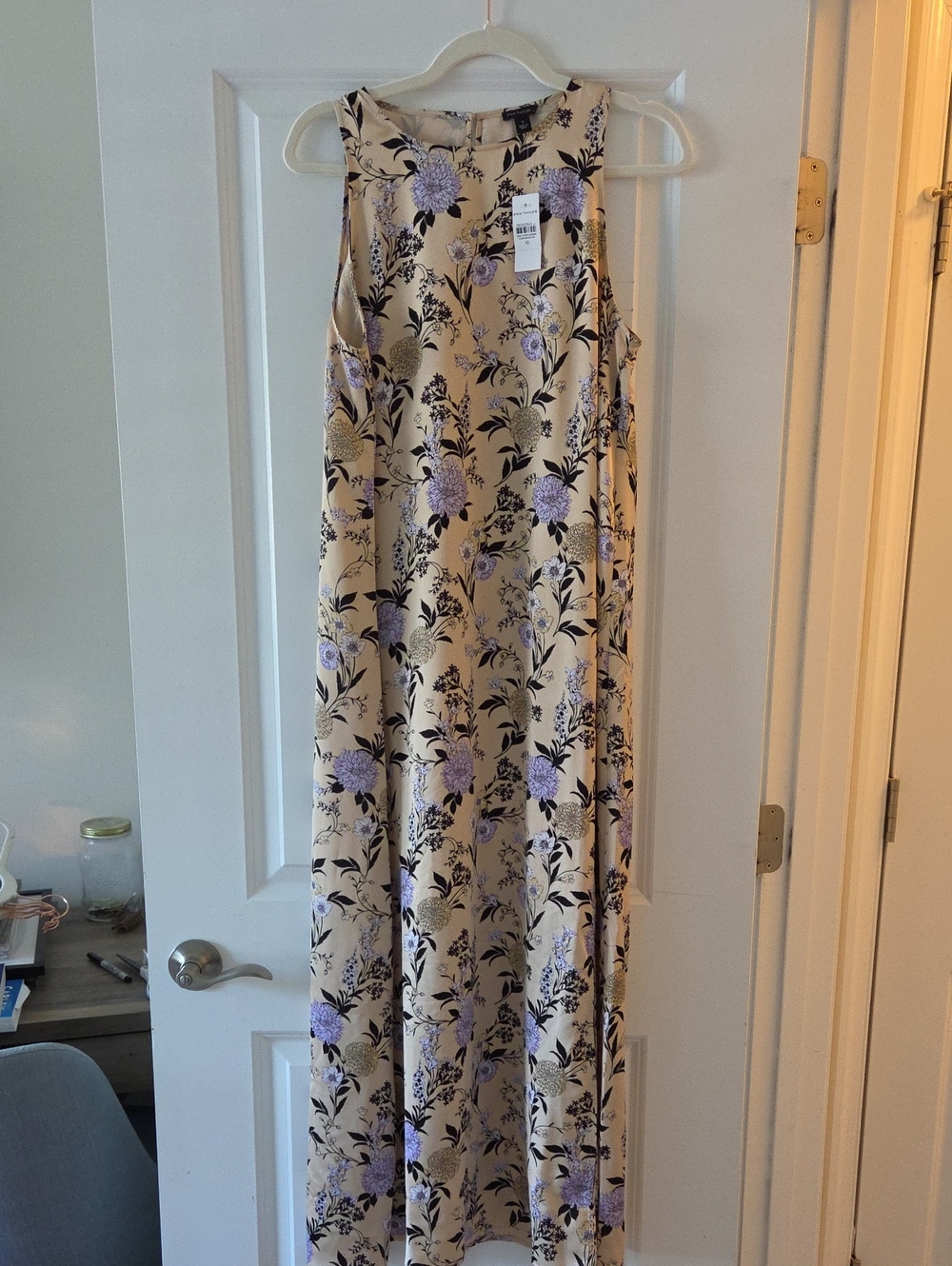 Sleeveless Floral Maxi Dress in Cream and Lavender
